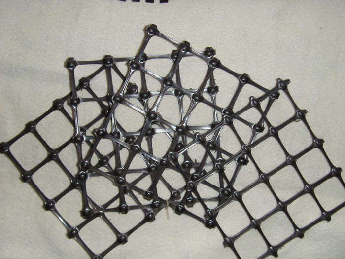 塑料双向土工格栅