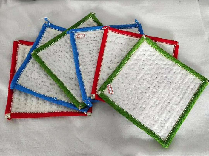 钠基膨润土防水毯